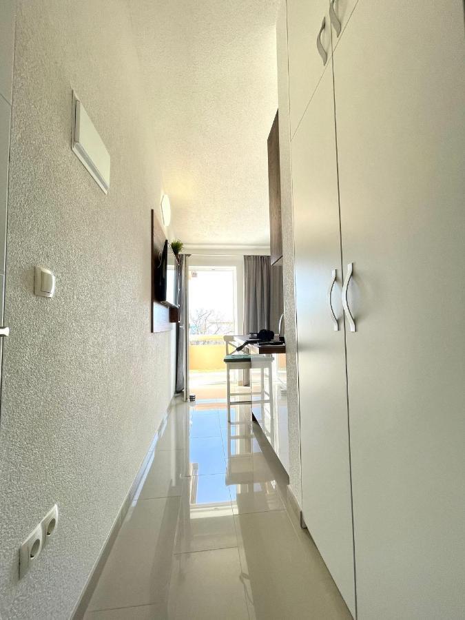 Apartment Larus Vir Exteriér fotografie
